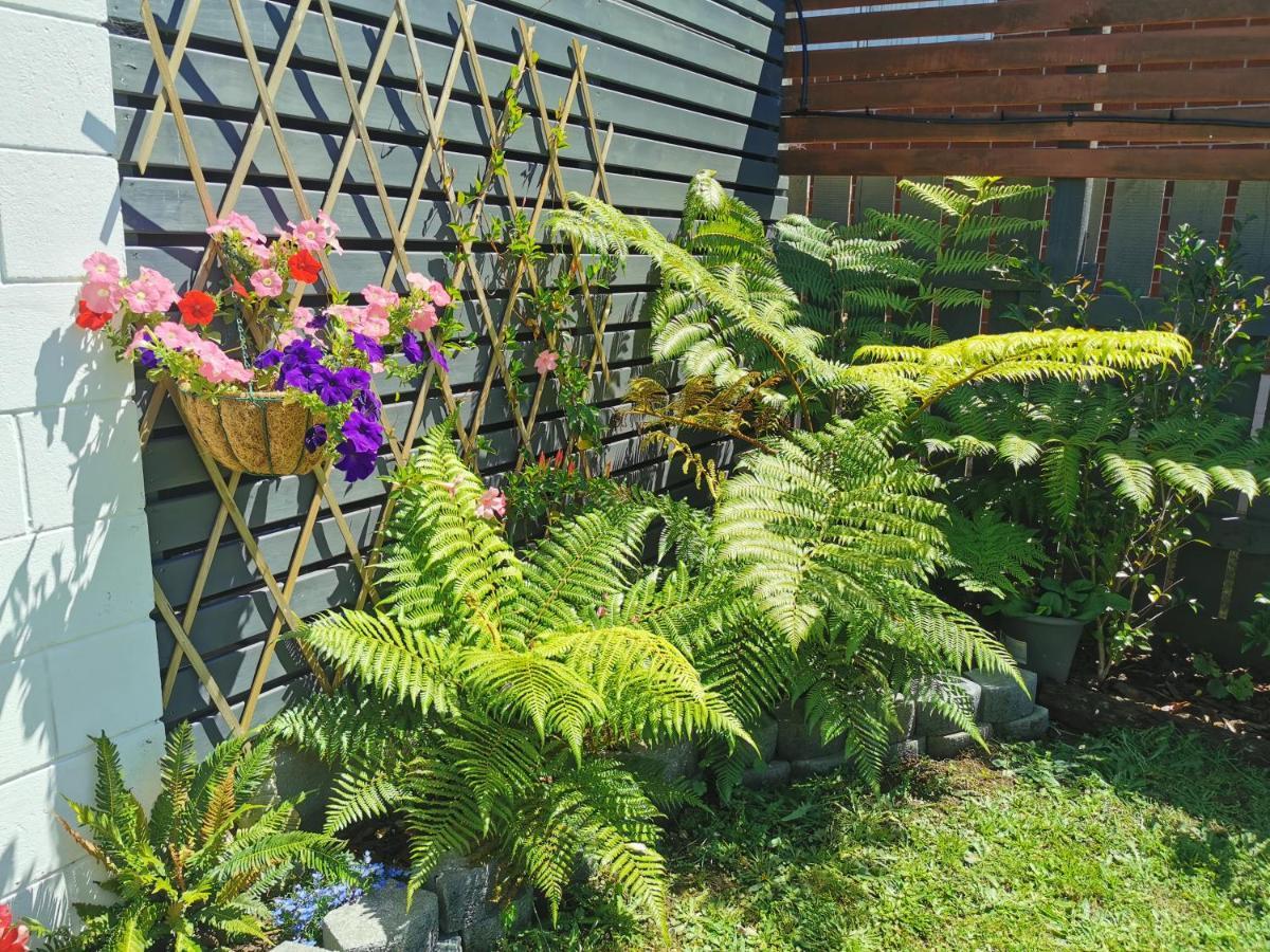 Kerikeri Sunny Modern 2 Bedroom Apartments エクステリア 写真